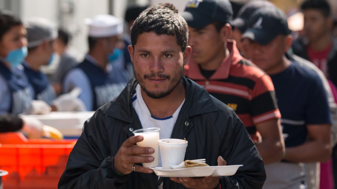 carencia de alimentos para migrantes