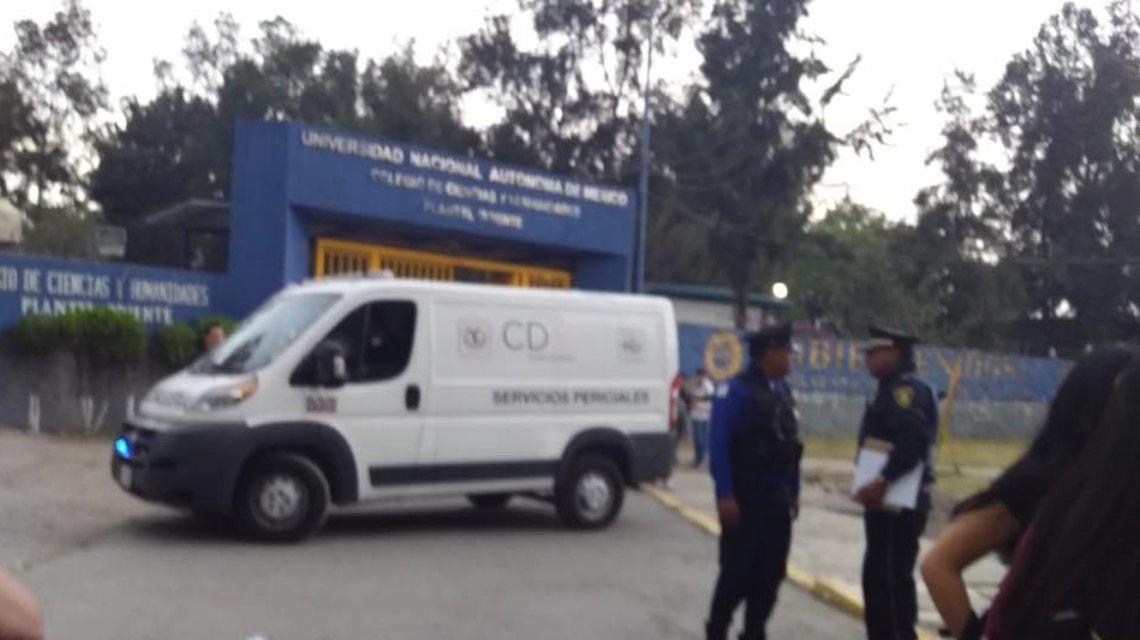 Reportan muerte de alumna dentro del CCH Oriente
