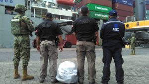 SEMAR aseguró marihuana en un Buque en Colima