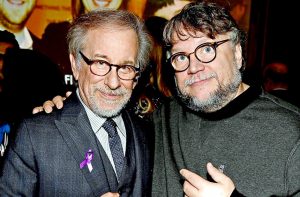 Steven Spielberg, Guillermo del Toro y Sam Raimi producirán series de terror para ser vistas sólo en celulares