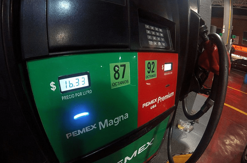 Gobierno alista comparativo de precios de la gasolina