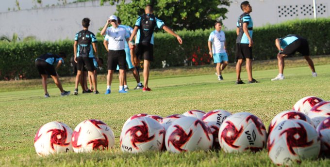 Jugadores e integrantes del Staff del equipo Cancún FC, dieron positivo a Covid-19