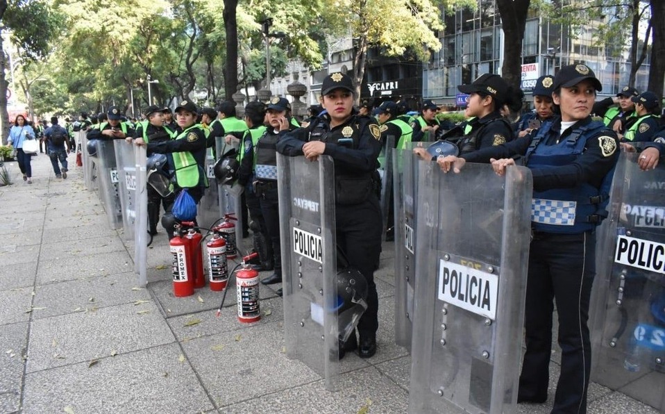 Mujeres policías Foto: Internet