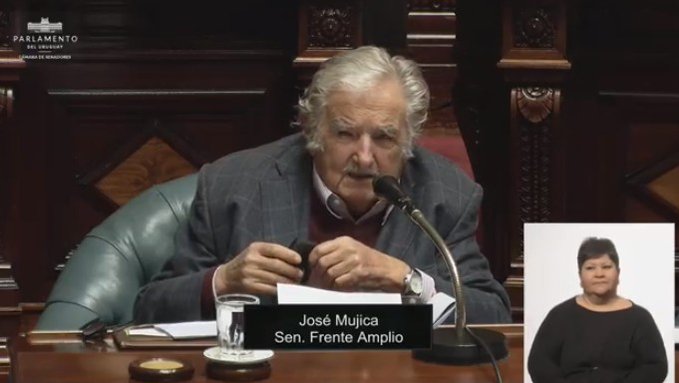 Expresidente de Uruguay José ‘Pepe’ Mujica formaliza renuncia al Senado y se retira de la política