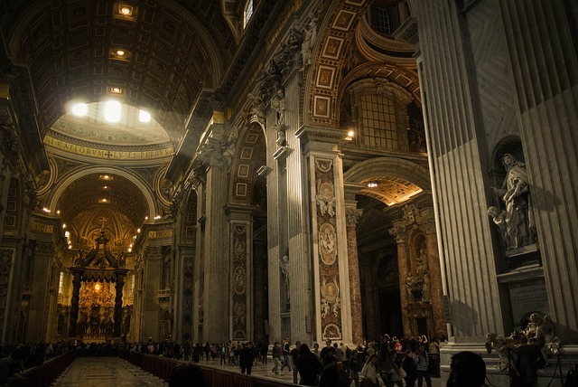 El Vaticano dice no al préstamo de códices históricos que solicitó AMLO