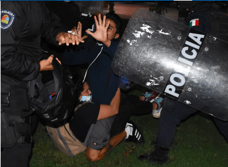 Policías de Cancún abusaron sexualmente de detenidas tras protesta