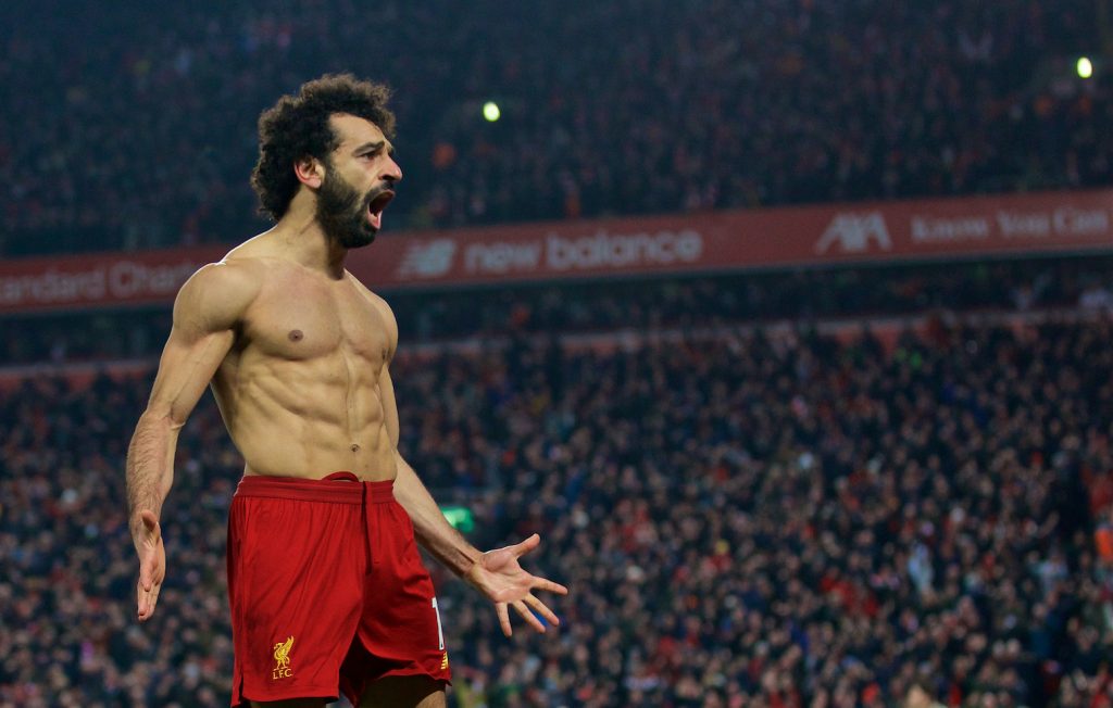 El futbolista Mohamed Salah dio positivo a COVID-19