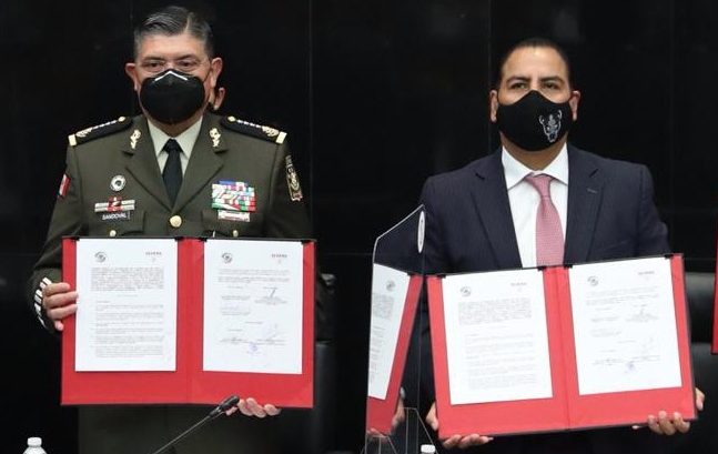 El senador Eduardo Ramírez Aguilar reconoce a las Fuerzas Armadas por su compromiso al servicio de los mexicanos Foto: Internet