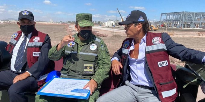 Roberto Palazuelos recorrió junto al Ejército el próximo aeropuerto de México