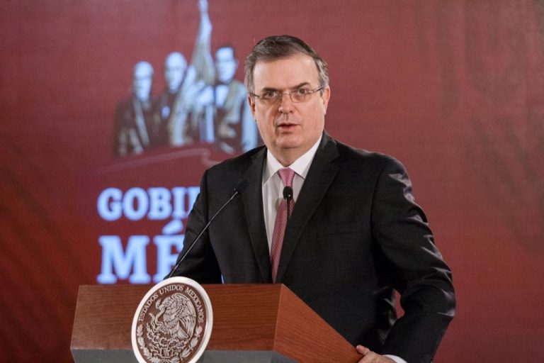 PAN pide a Ebrard restringir el ingreso de personas del Reino Unido a México