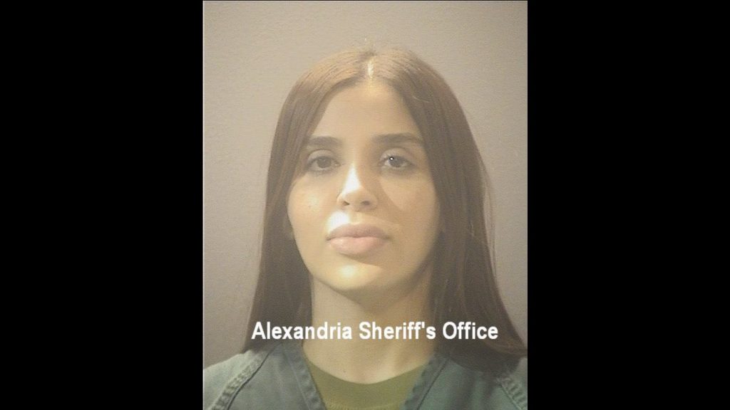 Juez asegura que esposa de “El Chapo” seguirá detenida en la cárcel