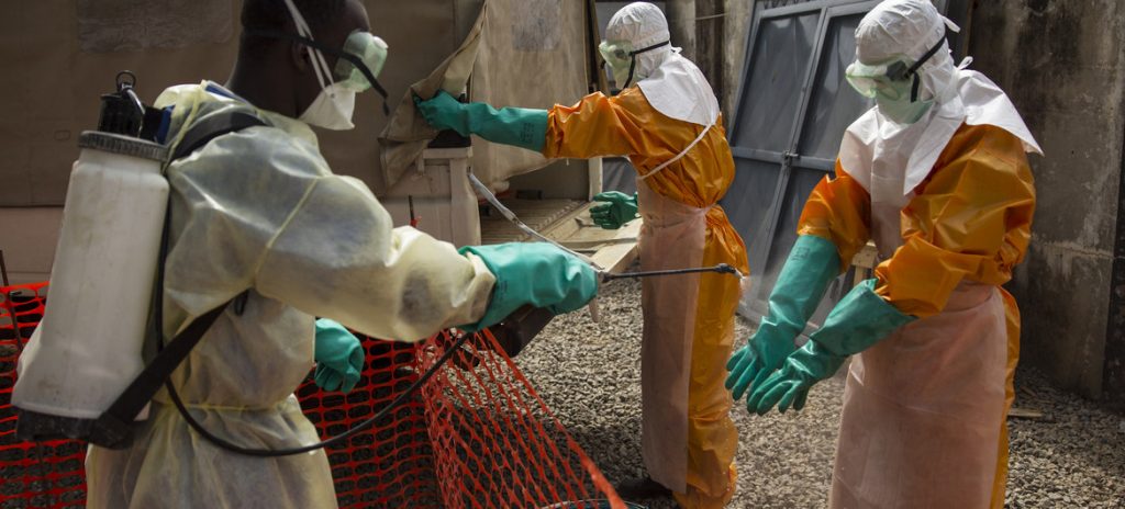 OMS ha declarado alto riesgo epidemia de ébola en África Occidental