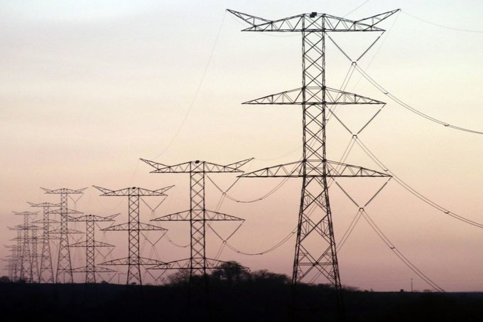 Rechaza mayoría en comisiones del Senado, parlamento abierto a la Ley de la Industria Eléctrica
