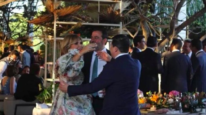 Exhiben boda de lujo con políticos de hija de Gobernadora de Sonora