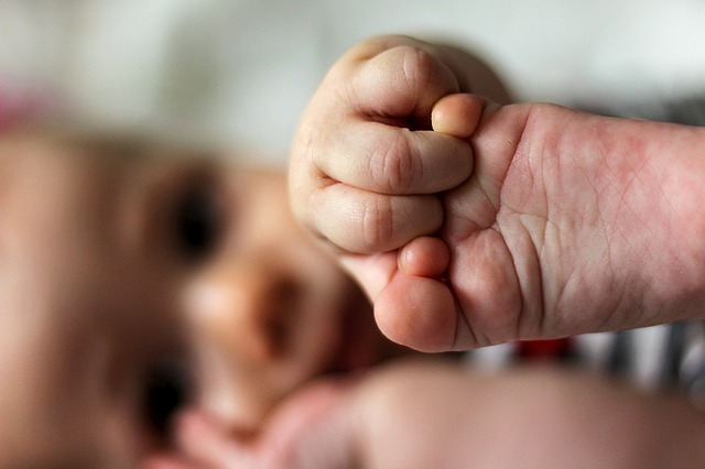 Nació primer bebé con anticuerpos contra Covid-19 cuando su madre se vacunó en EUA