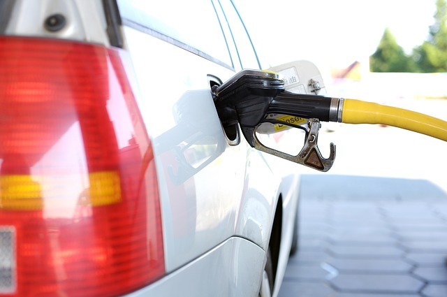 Aumento en precio de gasolinas es transitorio: AMLO