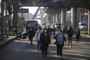 Conmoción en México por desplome de metro, al menos 24 muertos