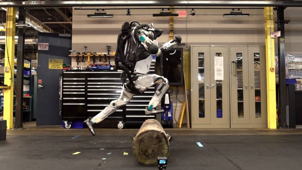 Boston Dynamics crea un robot capaz de hacer Parkour Foto: AP