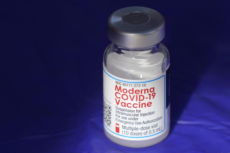 Moderna planea dosis de refuerzo de su vacuna contra COVID Foto: AP