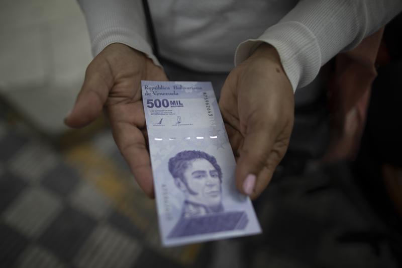 Retiran seis ceros a la moneda de Venezuela