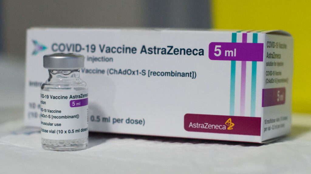 INSP: Vacuna anticovid de AstraZeneca tiene mayor efectividad en mexicanos Foto: Internet