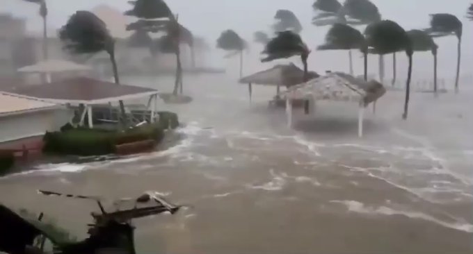Impacta Grace como huracán categoría 1 al sur de Tulum (Video)