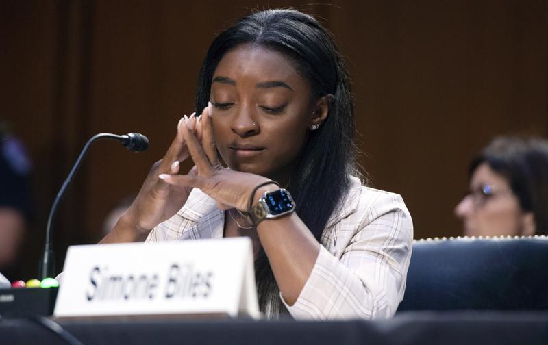Simone Biles dijo al Congreso estadounidense “ya es suficiente” en casos de abuso Foto: AP