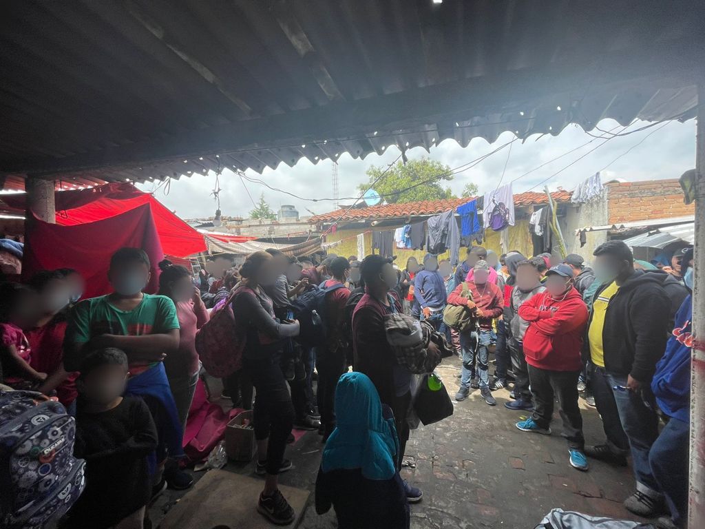 INM rescató a 133 migrantes en una casa de seguridad en Puebla ***FOTOS INM***