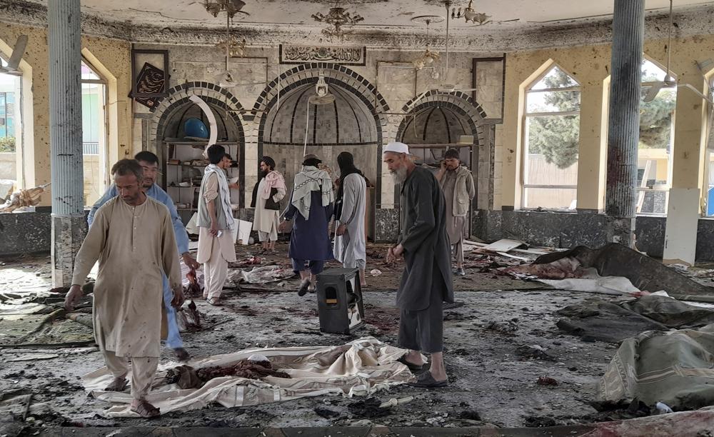 Explosión contra mezquita chií en Afganistán deja 46 muertos