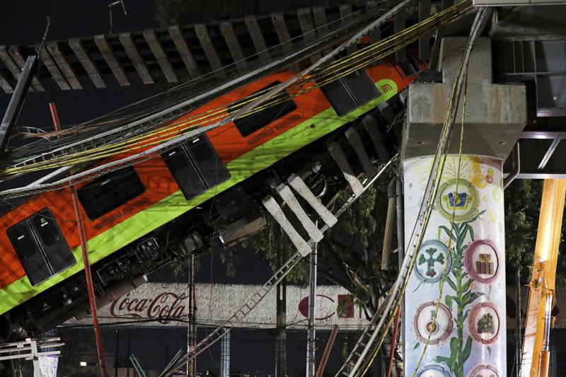 Magnate Carlos Slim reconstruirá línea 12 del Metro que se cayó Foto: AP