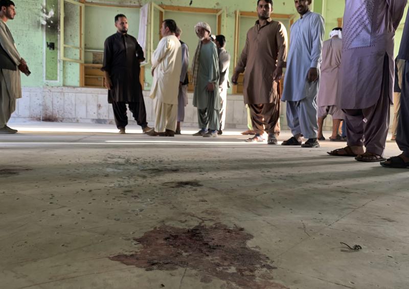 Ataque suicida a mezquita chií de Afganistán deja 47 muertos Foto: AP