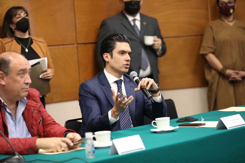 La alianza Va por México, listo para frenar reformas constitucionales del Ejecutivo: Jorge Romero