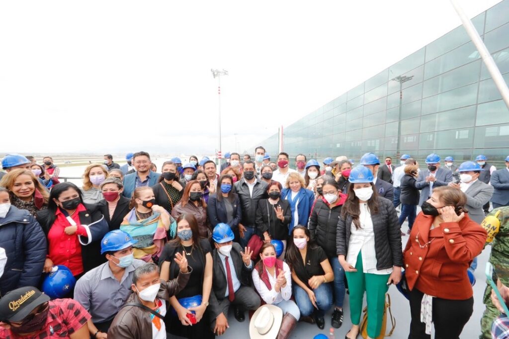 Recorren diputados obras del Aeropuerto Felipe Ángeles para constatar avances Foto: @Sergeluna_S
