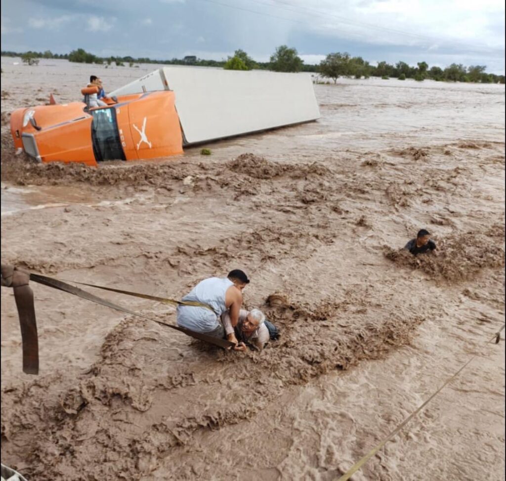 Diputados de Morena, PVEM y PT solicitan López Obrador recursos para atender damnificados del huracán “Pamela”