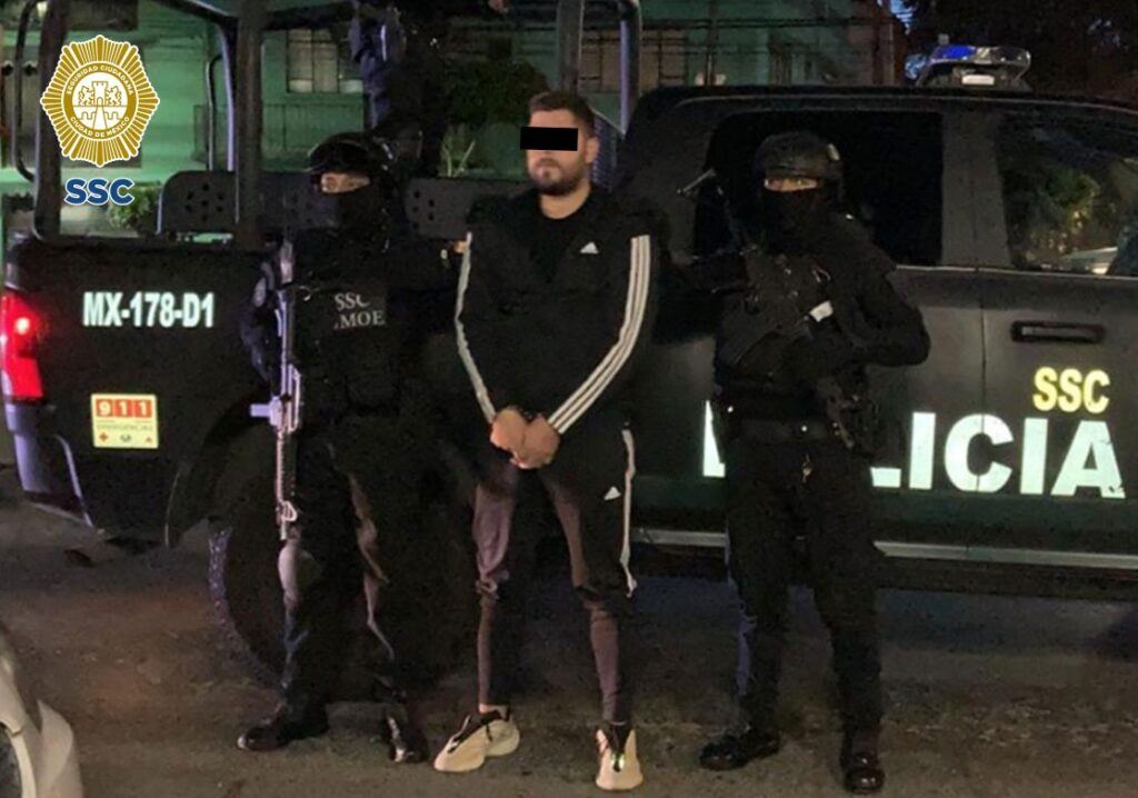 Policía CDMX y Semar detienen a "El Alemán" de "La Unión Tepito" vinculado al ataque en el AICM