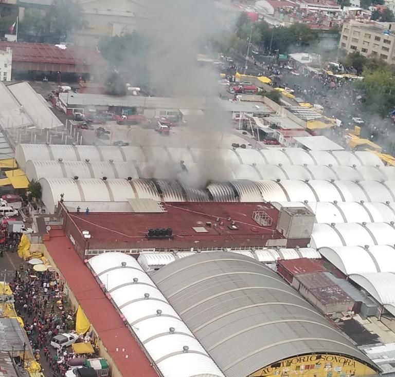 SGIRPC reporta saldo blanco en incendio del Mercado de Sonora Foto: internet