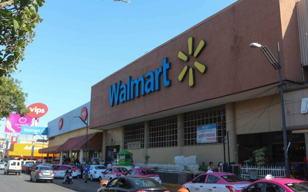 Walmart entra al negocio de las gasolinas en México con Gazpro Foto: Internet