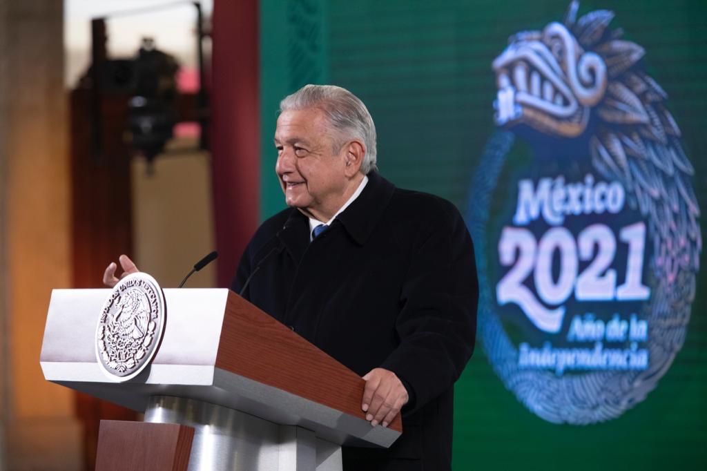 López Obrador propone colecta para “encuesta” revocatoria Foto: AP