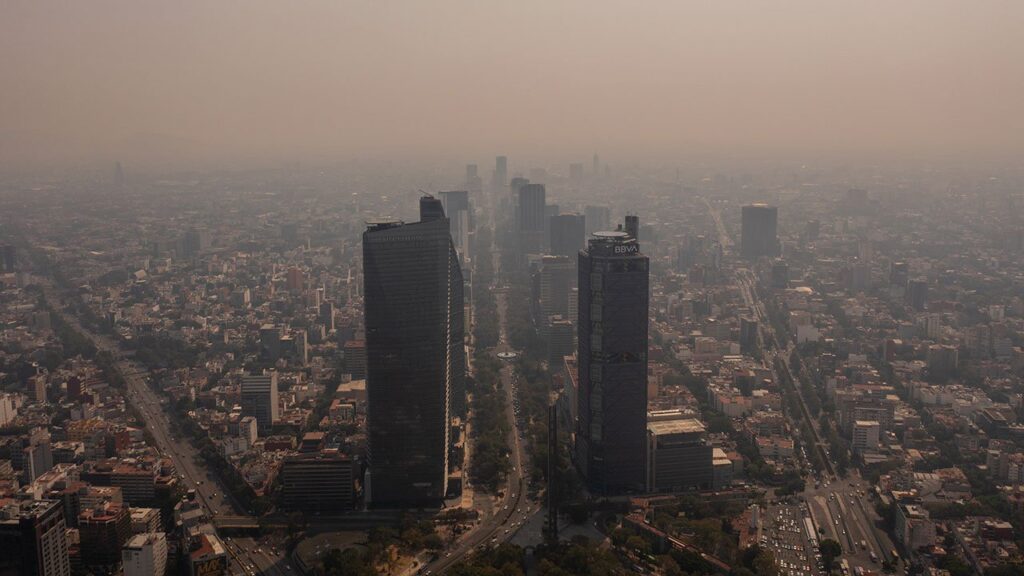 Activan fase preventiva por contingencia ambiental en Valle de México Foto: Internet