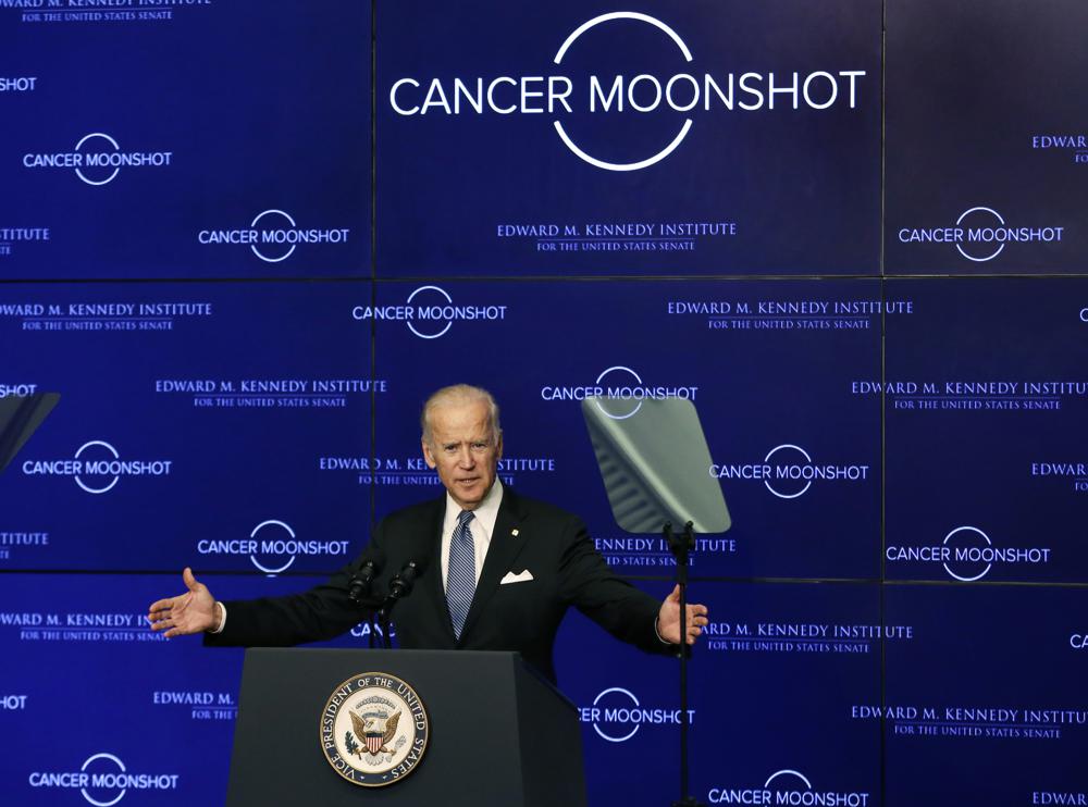 Plan de Biden busca reducir en 50% las muertes por cáncer