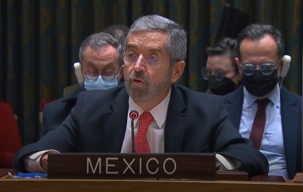 México condena invasión en Ucrania y solicita ayuda humanitaria