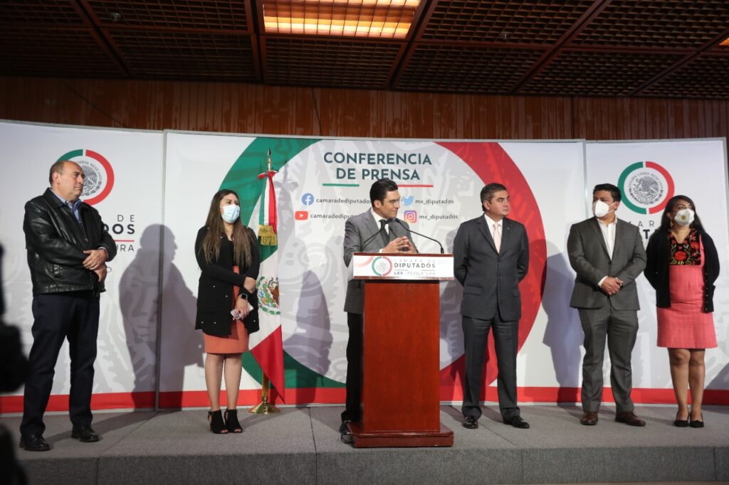 Impugna Va por México decretazo de Morena para que funcionarios públicos promuevan revocación de mandato