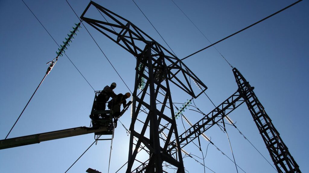 Reforma eléctrica se aprobará en este periodo de sesiones, asegura Morena Foto: Internet