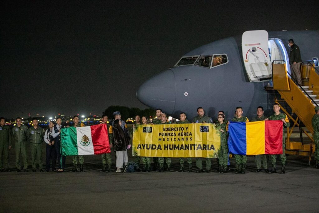 Llegaron a México las 81 personas rescatadas de la guerra en Ucrania *FOTOS & VIDEO SRE
