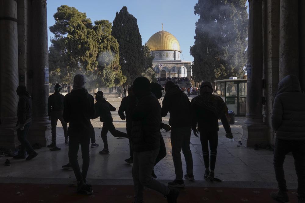 Choque en mezquita de Jerusalén deja 152 palestinos heridos Foto: AP