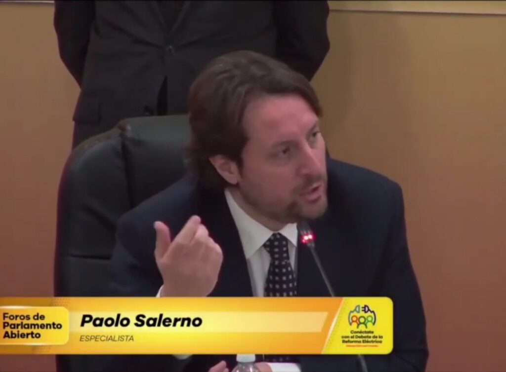 Dicen diputados del PRD que Paolo Salerno es su asesor y no cabildero Foto: Internet