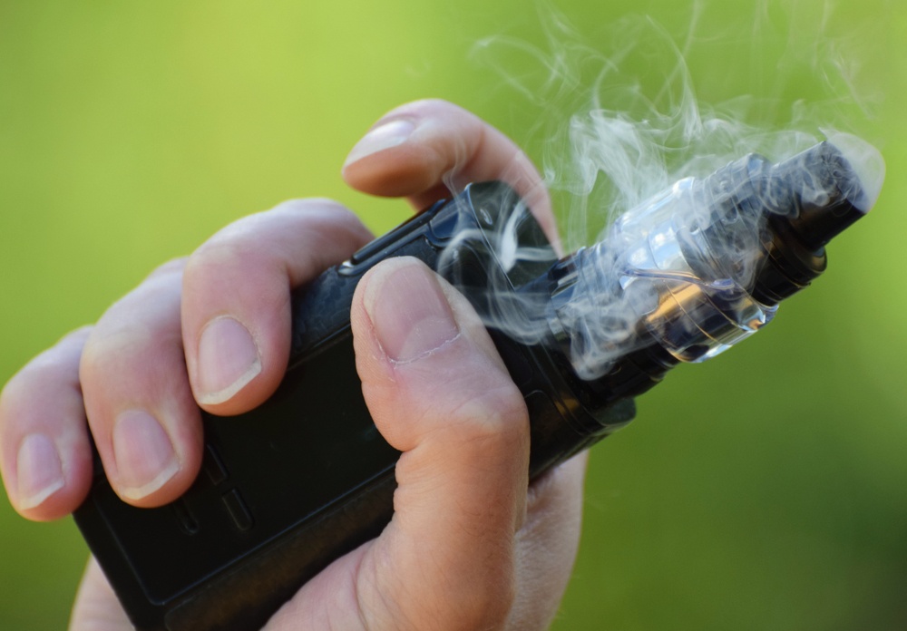Avalan diputados prohibir importación y exportación de cigarros electrónicos Foto: Internet