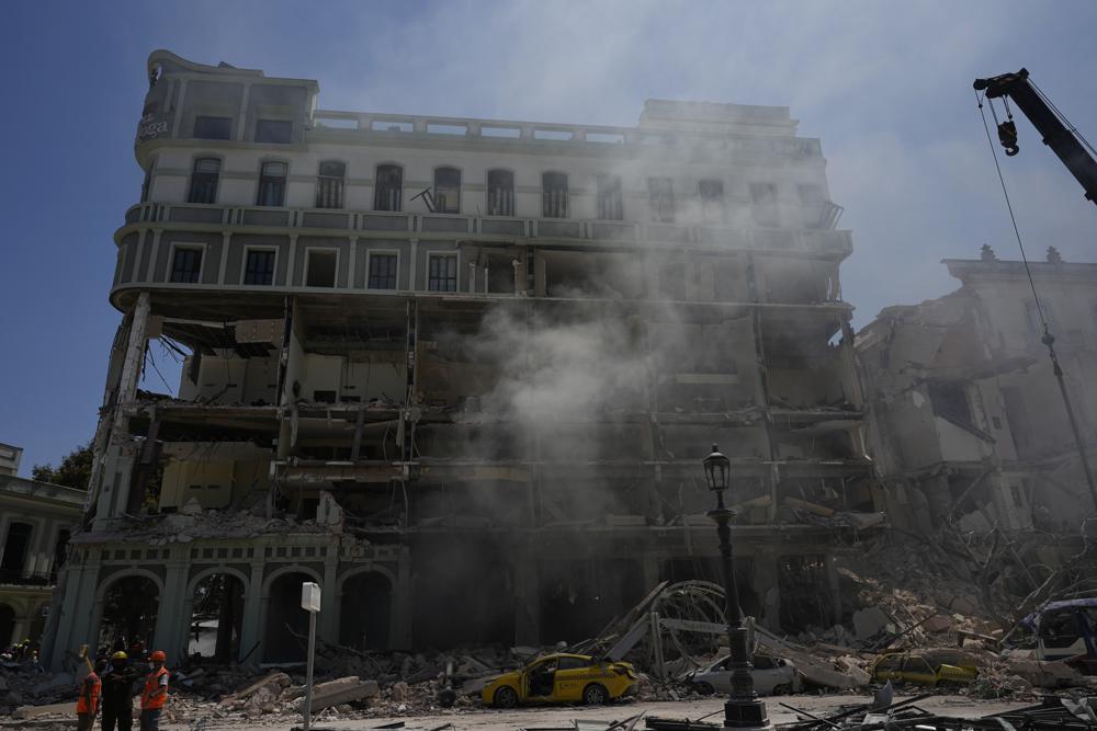 Al menos ocho muertos en explosión de hotel de La Habana