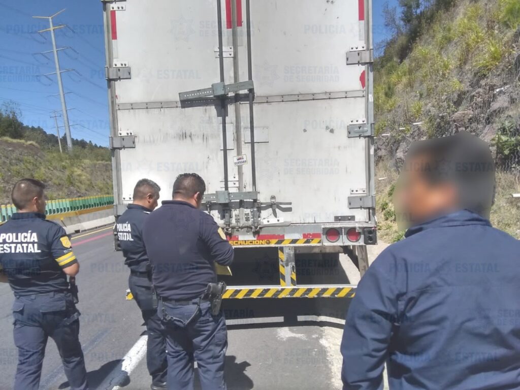 En Ocoyoacac, Edomex, Policía Estatal frustró robo de camión con mercancía valuada en 17 mdp