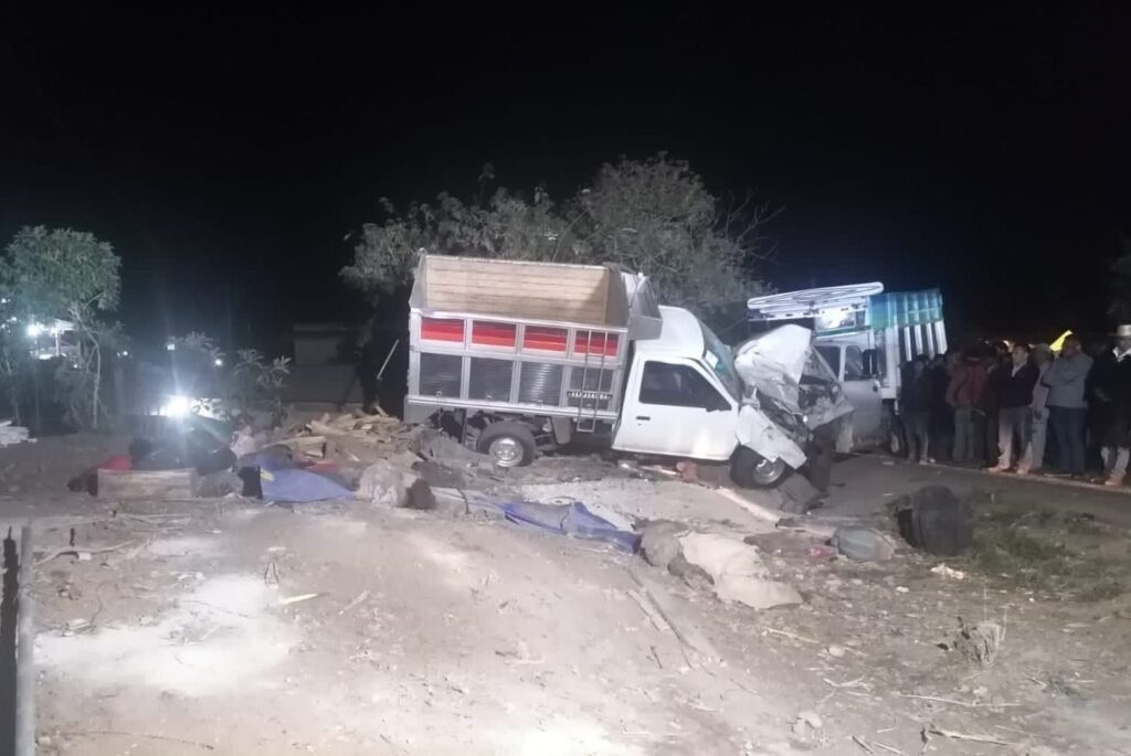 4 migrantes muertos, 16 heridos en accidente tráfico en Chiapas